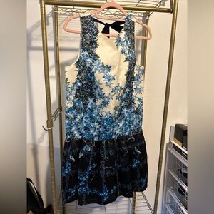 Tibi 100% Silk Floral Midi Dress Blue White Black Size 10 NWOT